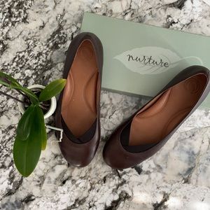 NWT Nurture Brenda Loafers Hershey Brown